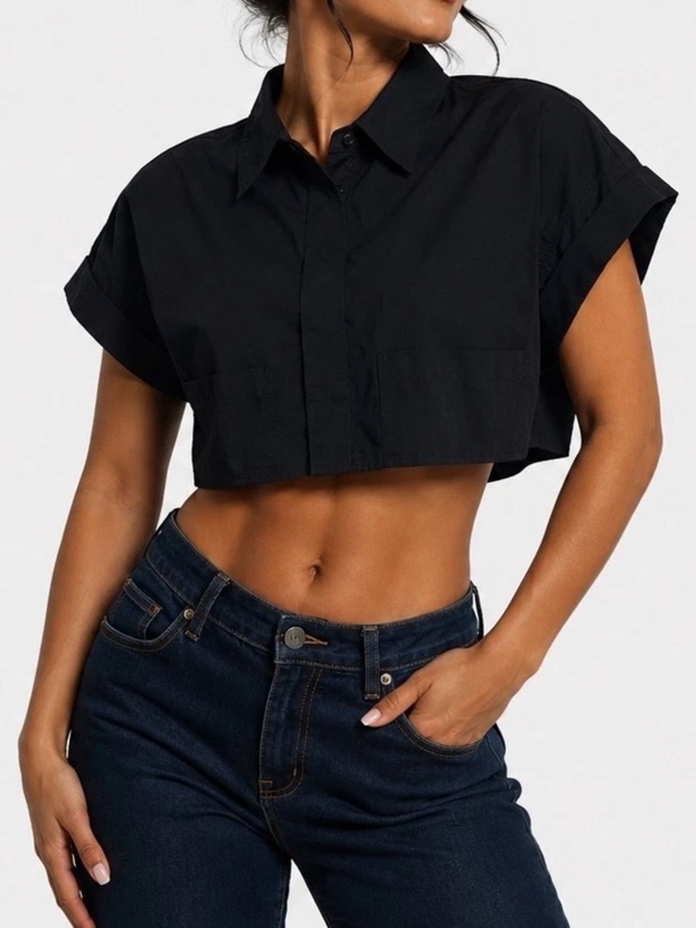 Zara Cropped Boxy Black Button-Up Shirt xs